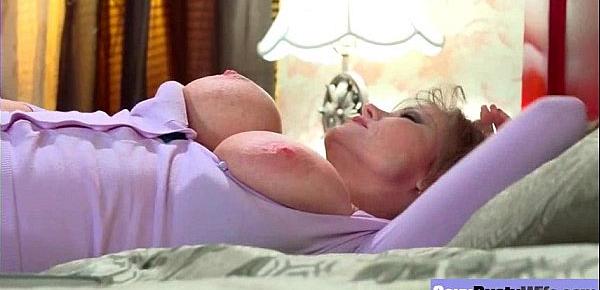  Intercorse With Sexy Big Boobs Hot Wife (Darla Crane) mov-08